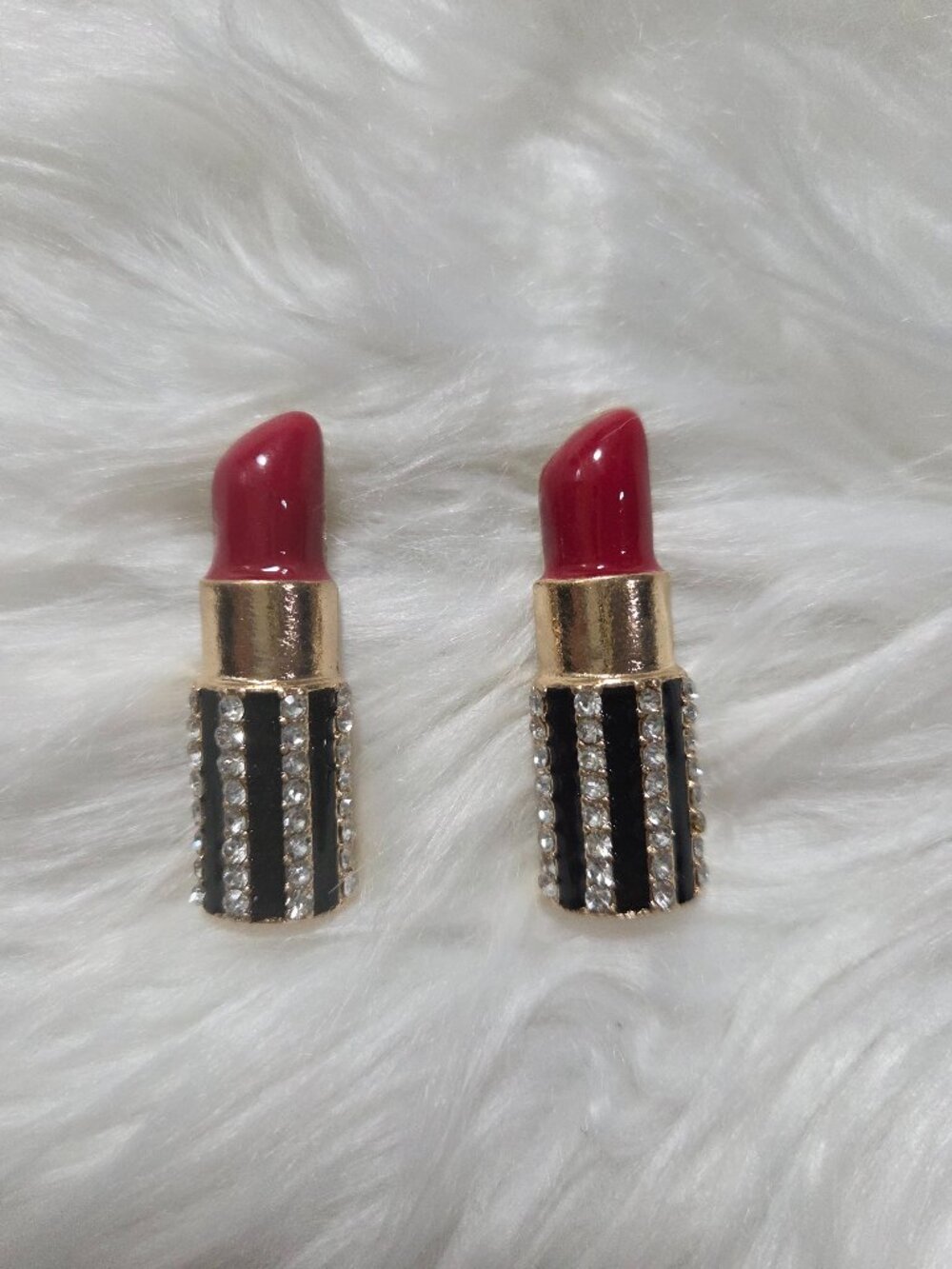Lipstick Design Earrings